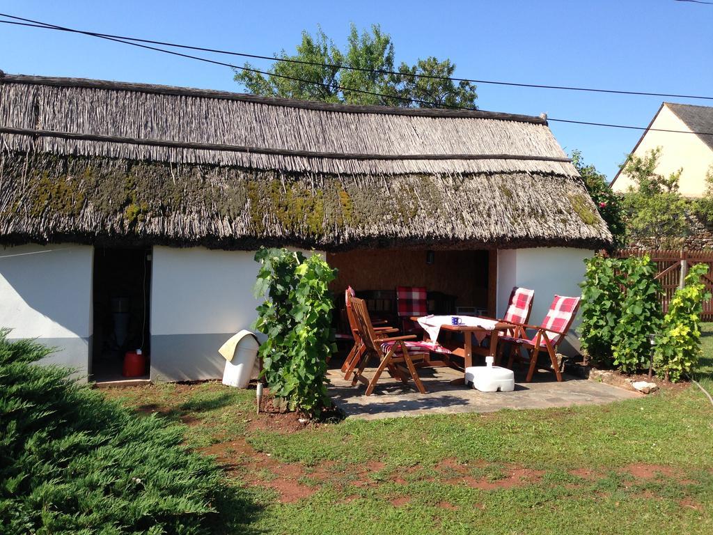 Country House Balaton Paloznak Exterior photo